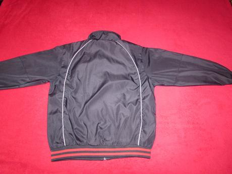 Prechodná bundička, 164