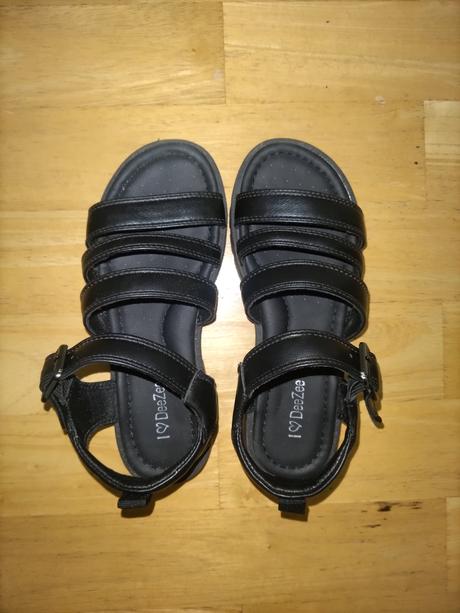 Sandále, 33
