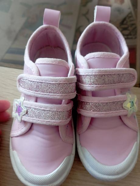 Tenisky v 26 vd 16,7  cm, 26