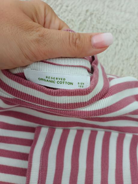 Tričko so stojačikom velk.122, reserved,122