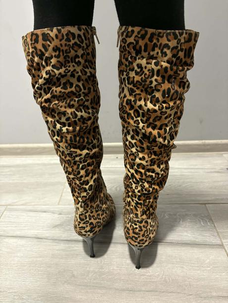 Čižmy s leopardím vzorom, 39