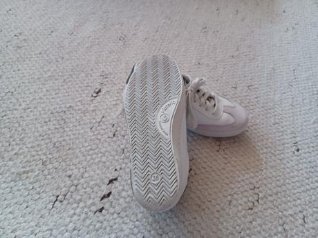 Victoria tenisky, 36