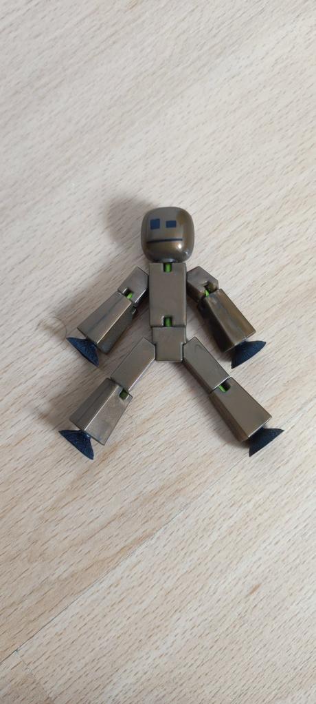 Stikbot, filmarska sada, 