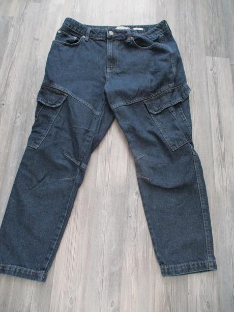 Rifle s kapsami, reserved,m