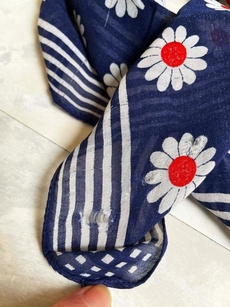 Batistová šatka/pirátska, 