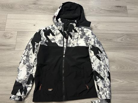 Predám chlapčenskú prechodnú bundu., xl