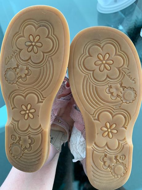 Clarks vel.7.5, clarks,25