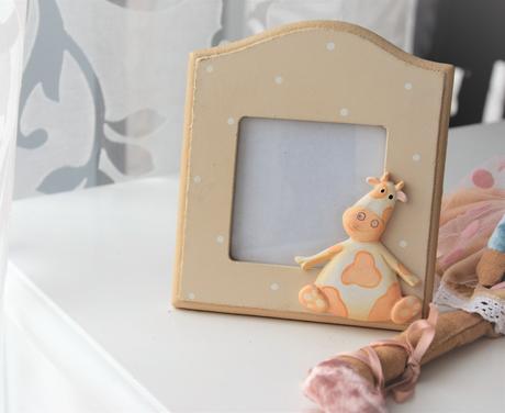 Drevený detský fotorámik, 