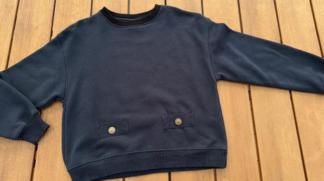 Mikina so zlatymi gombikmi, zara,152