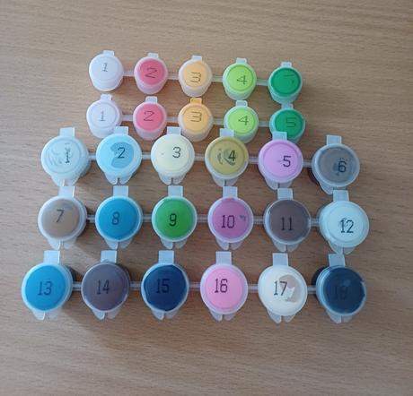 Temperové farby 23 farieb, 