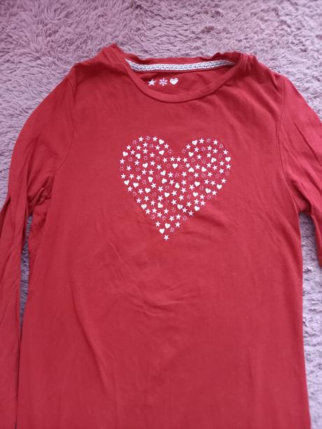 Nočná košeľa, 146