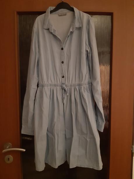 Dievcenske saty, 164