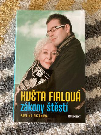 Květa fialová zákony štěstí,