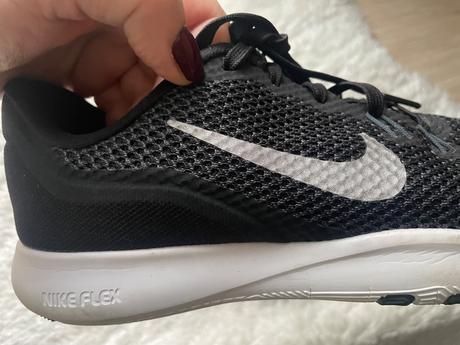 Cierne tenisky nike, nike,37