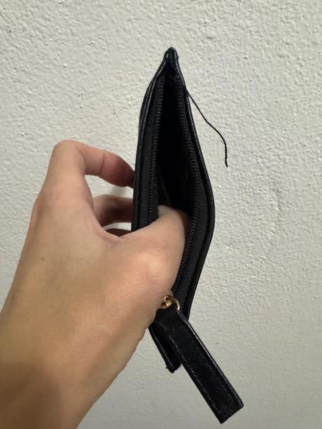 Peňaženka malá, house