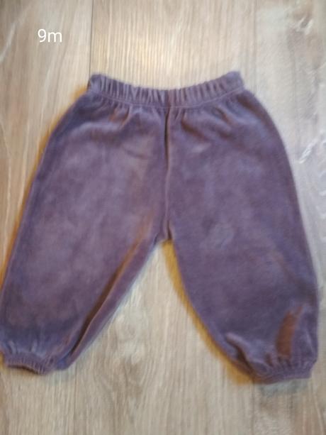 Velurove tepláky, 74