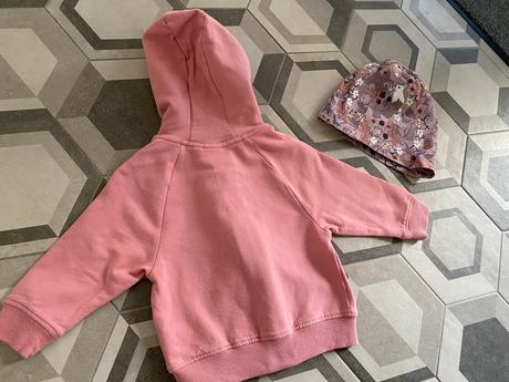 Next mikinka, next,86