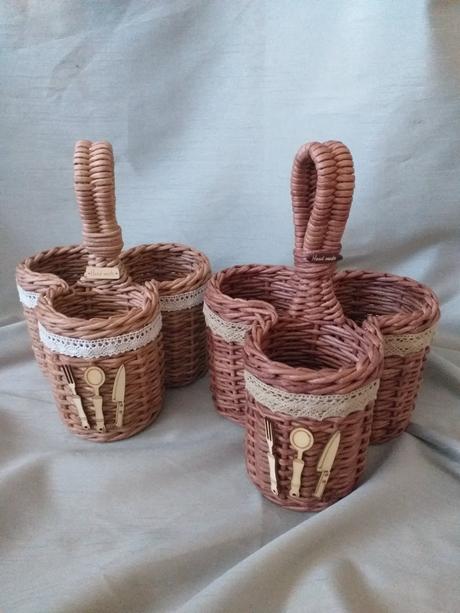 Mam na predaj stojan na pribor,