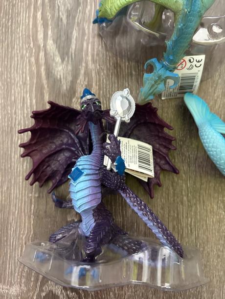 Safari ltd nové figurky drakov,