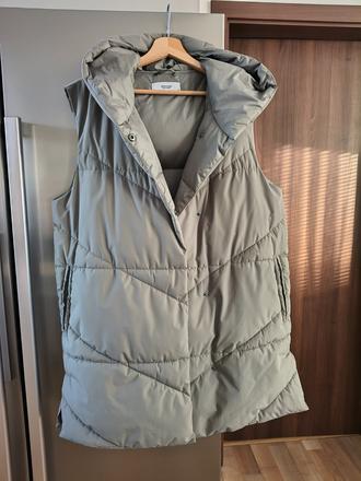 Reserved zimná dámska vesta s-m, reserved,s