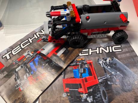 Lego technic 2v1 42084, 