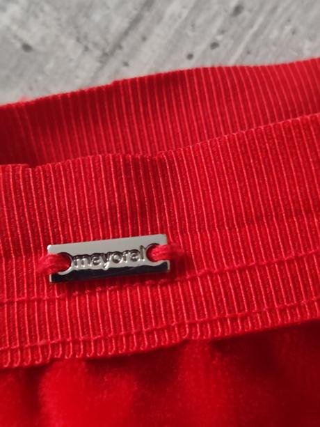 Legíny, mayoral,128