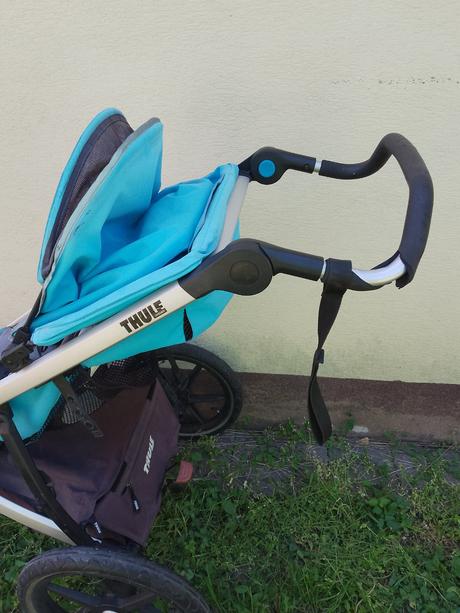 Thule urban glide kocik s velkymi nafuk. kolesami, thule,thule urban glide 1