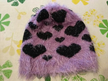 Srdiečková čiapočka, lindex,104