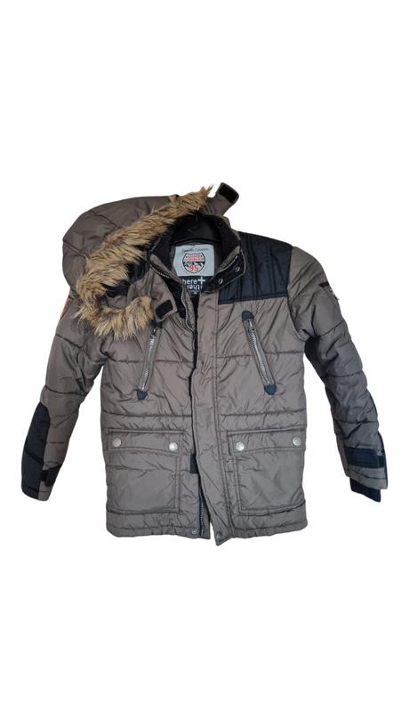 Tepla chlapcenska bundicka (134), c&a,134