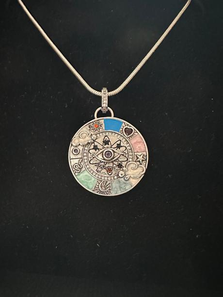 Strieborný prívesok medailón šťastia ts, 