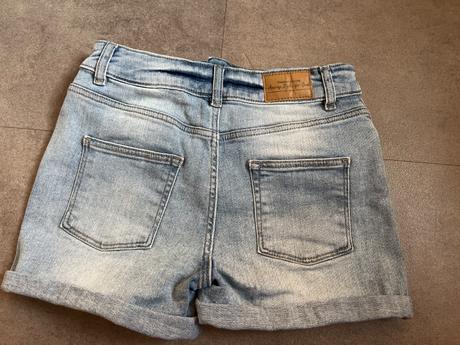 Kratasy page one 146, takko,146