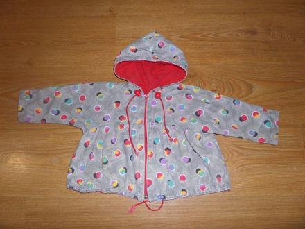 Bodkovaná bundička, 86