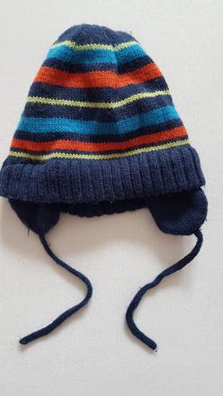 Predám detskú čiapku, 38