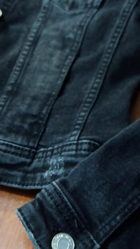 Rifľová bunda, moderná, málinko nosená, stradivarius,26