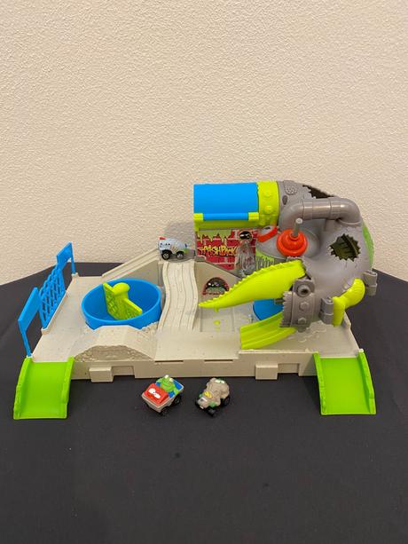 Trash pack zombíkové mesto, 