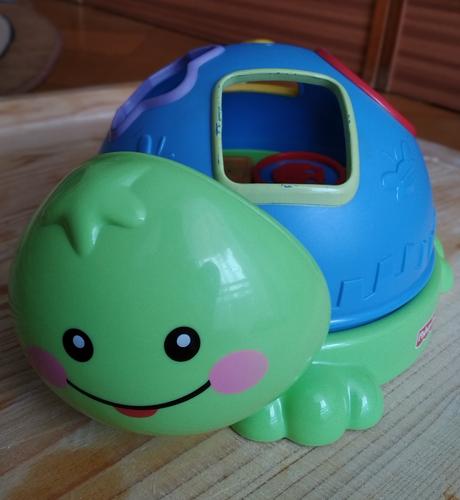 Korytnačka - vkladačka tvarov - fisher price, 