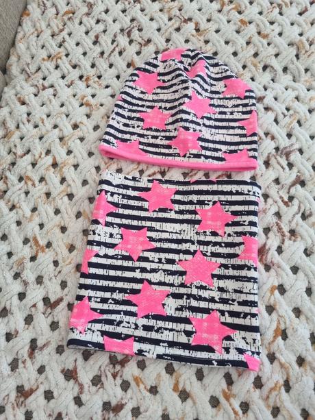 Set čiapka a nákrčník, 122