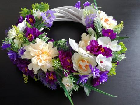 Predám jarný/letný venec, 