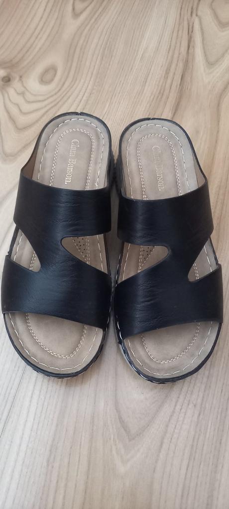 Šľapky, clara barson,36