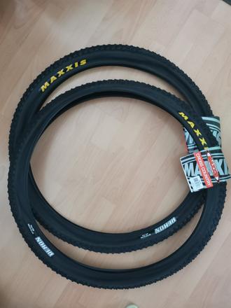 2x plášť maxxis rekon 27.5 2.25, 