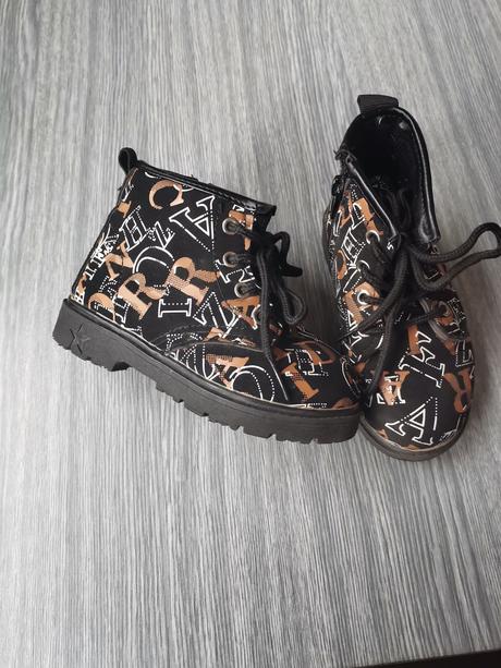 Prechodné topánky, 26