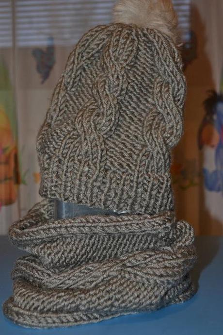 Štrikovaný set-čiapka+nákrčník, 110