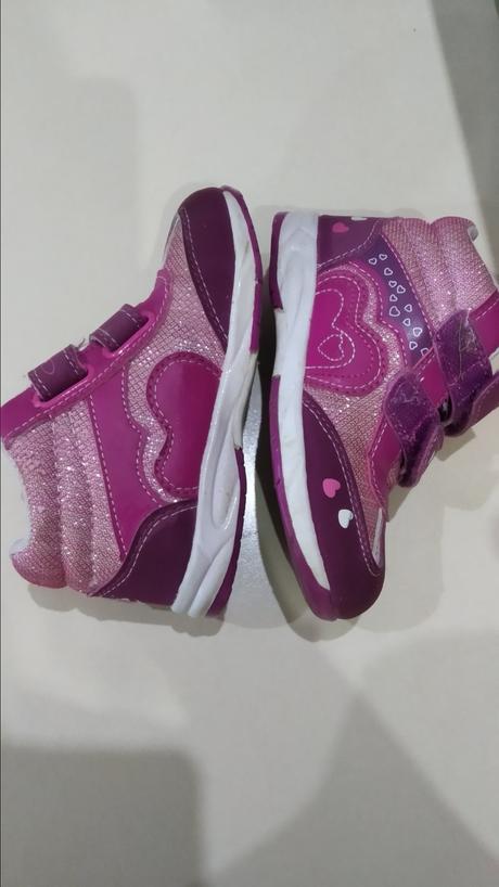 Prechodné topánky, 25