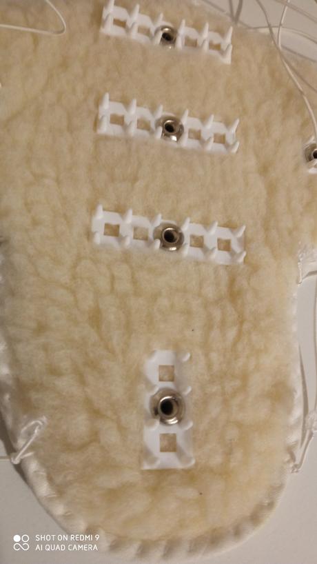 Masážny vankúš na krk, 