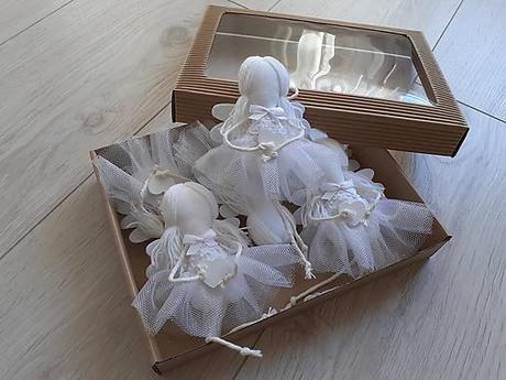 Anjelinka biele vianoce, 