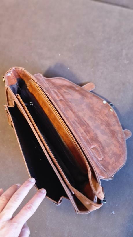 Vintage kožená hnedá kabelka,