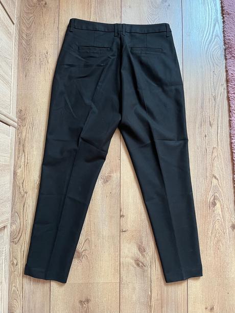 Elegantné čierne nohavice, esmara,42