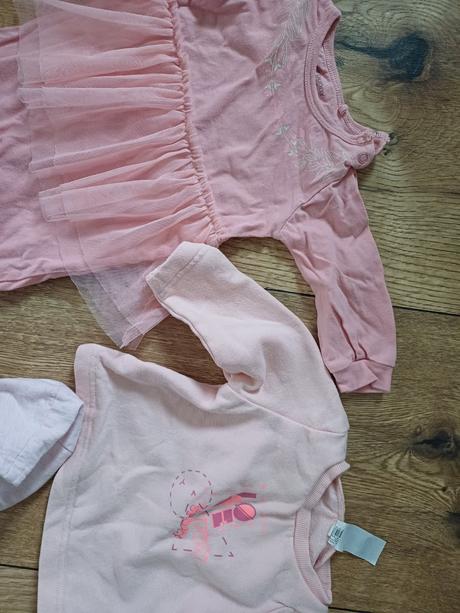 Body, legíny, mikina 74, 74