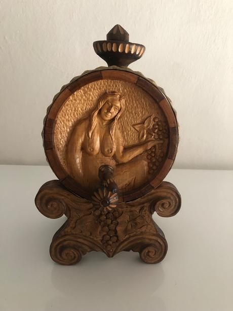 Ručne vyrábaná drevená dekorácia, 