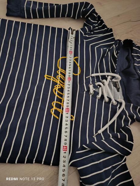 Pasikavá mikina, esmara,s